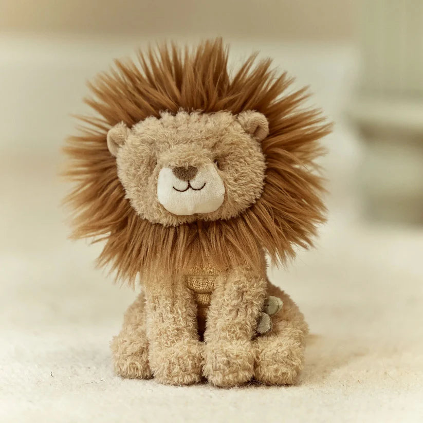 PRE-ORDER Cuddle Lion 17cm