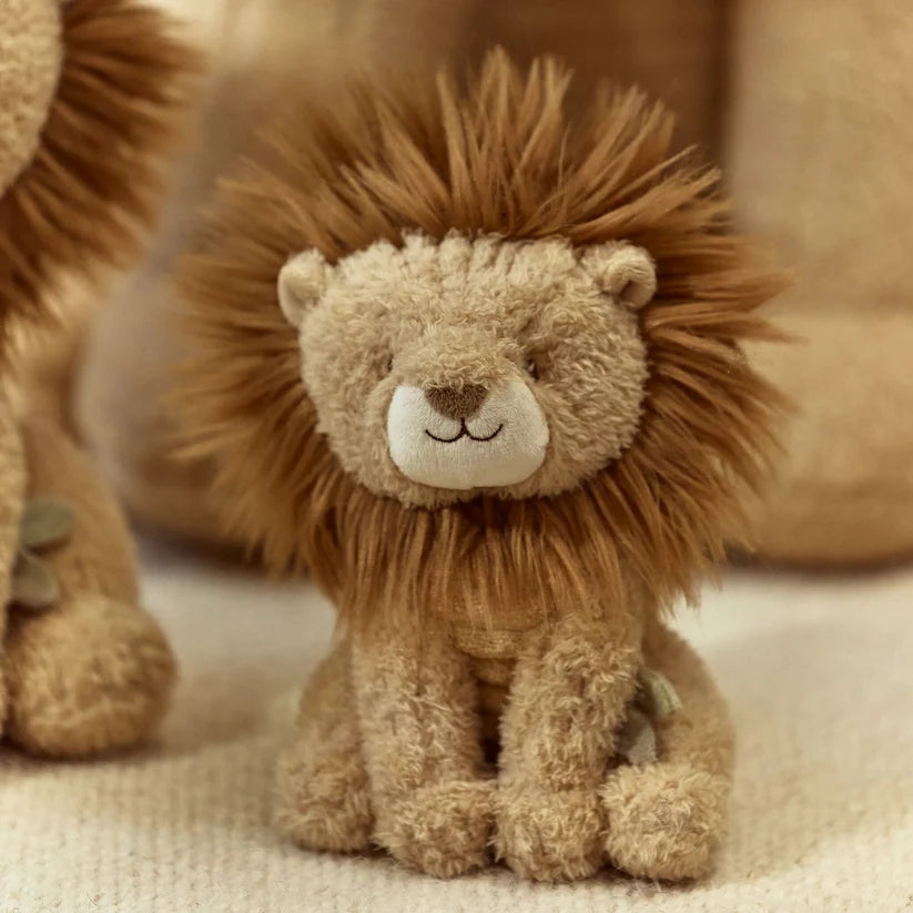 PRE-ORDER Cuddle Lion 17cm