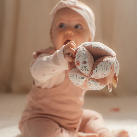 Fairy Garden Gripping Ball