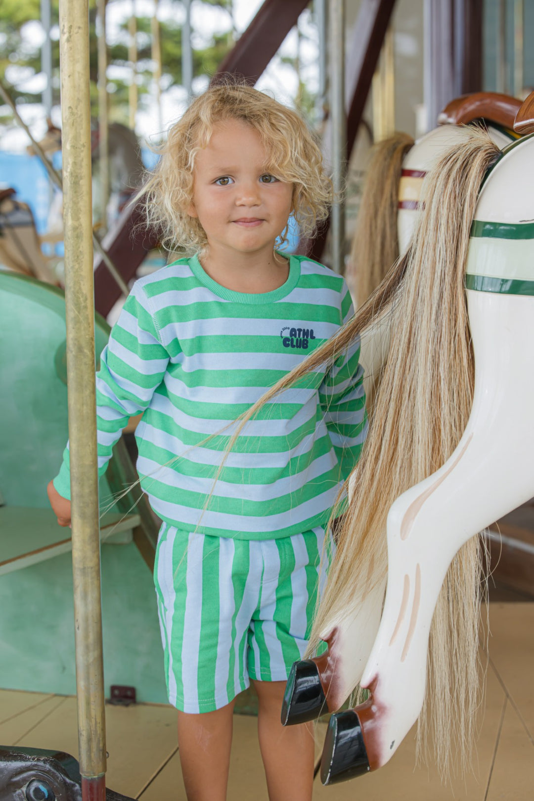 Milky Fleece Short Stripe