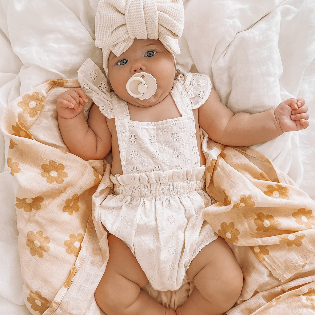 Fox & Fallow Organic Muslin Wrap - Daisy Chain