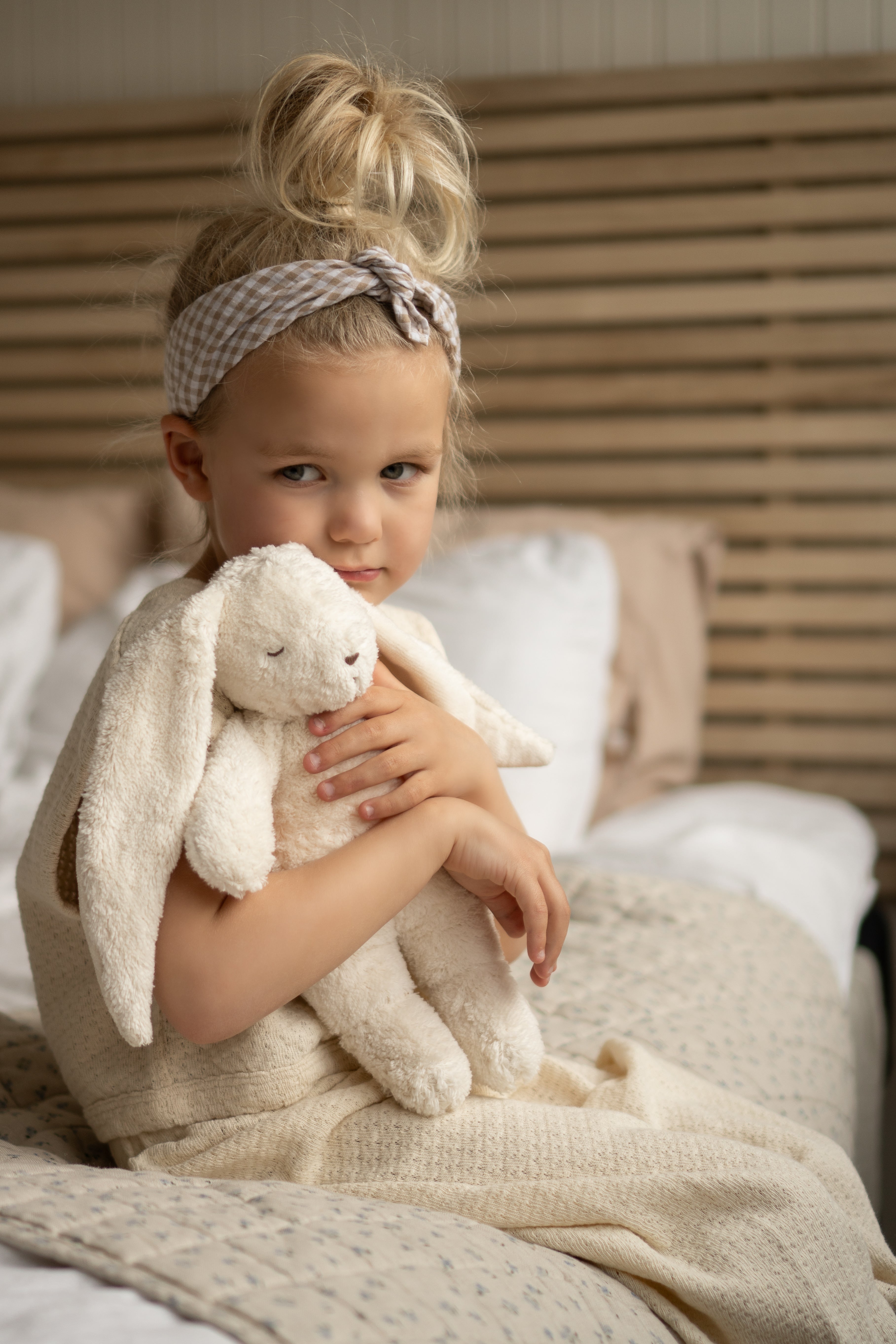 PRE-ORDER Organic Humming Bunny - Sand