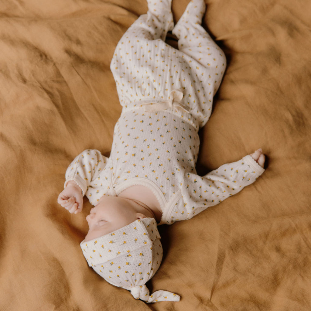 Knotted Beanie Pointelle - Tulip Print