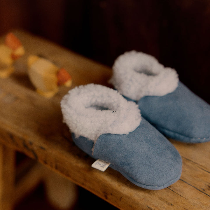 Nature Baby Lambskin Booties - Vintage Indigo