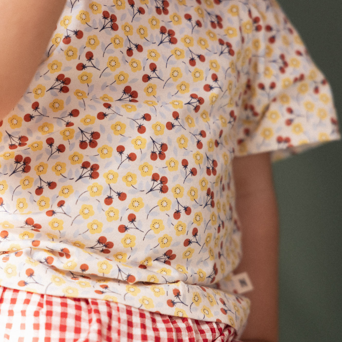 Faye Tee - Kitchen Garden Print