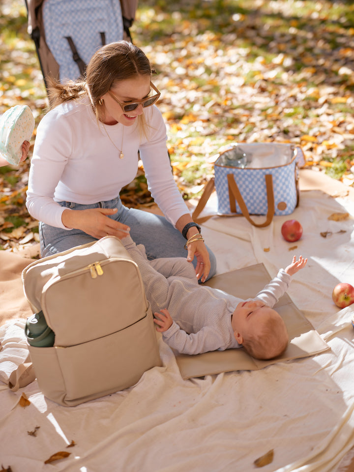 OiOi Nappy Backpack Multitasker - Oat