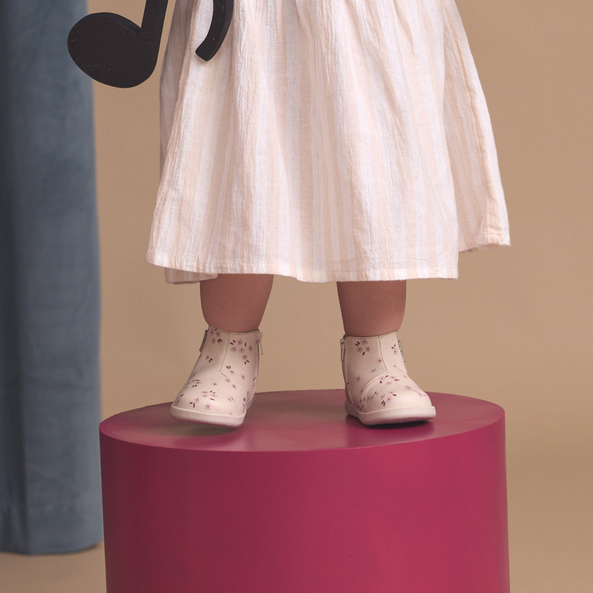 Charlie Winter Bloom