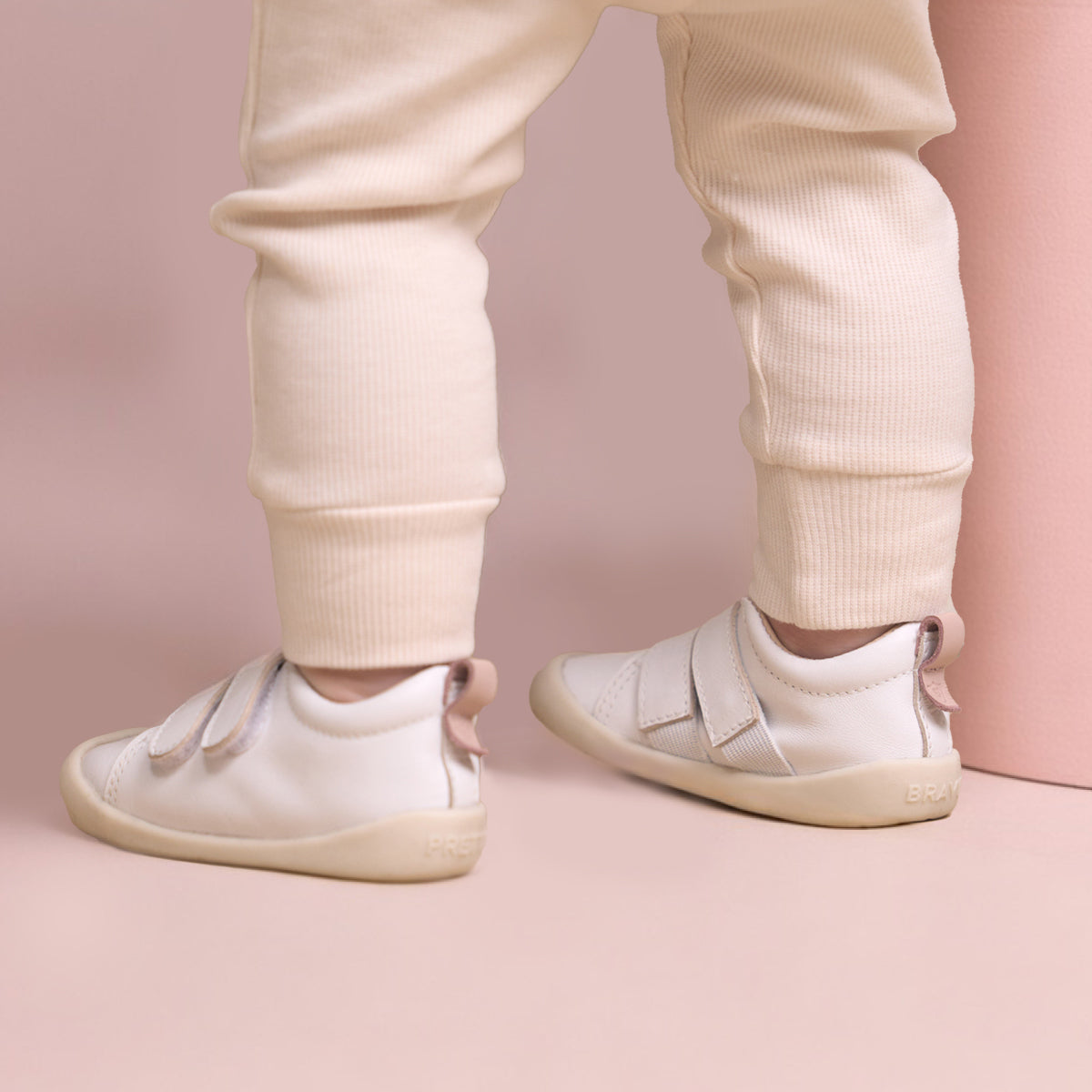 Toto White & Blush