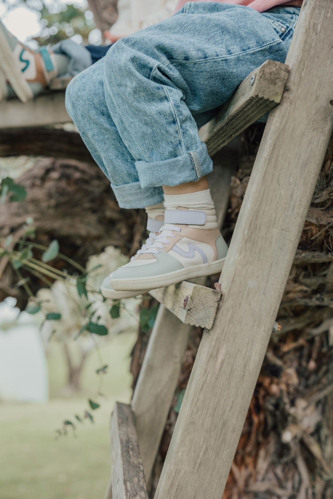 Pretty Brave Hi-Top Meadow