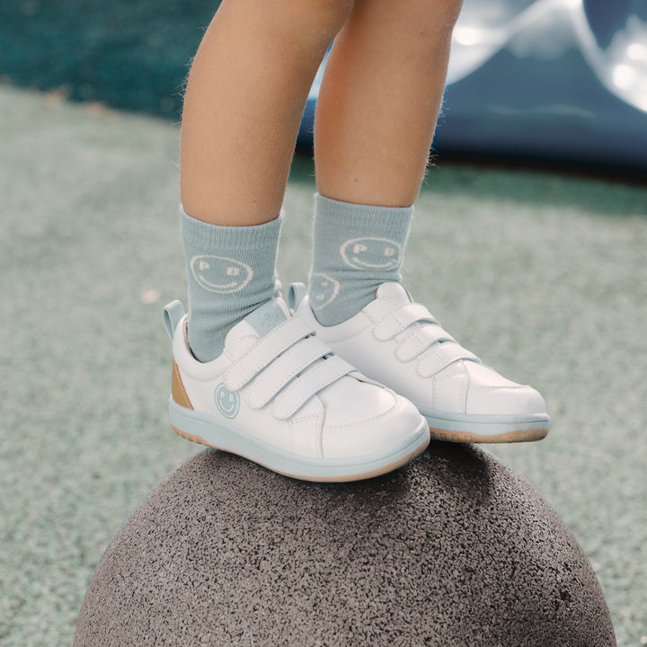 Pretty Brave Happy Trainer - White/Blue