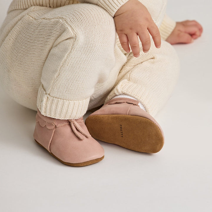 Pretty Brave Moc Dusky Pink