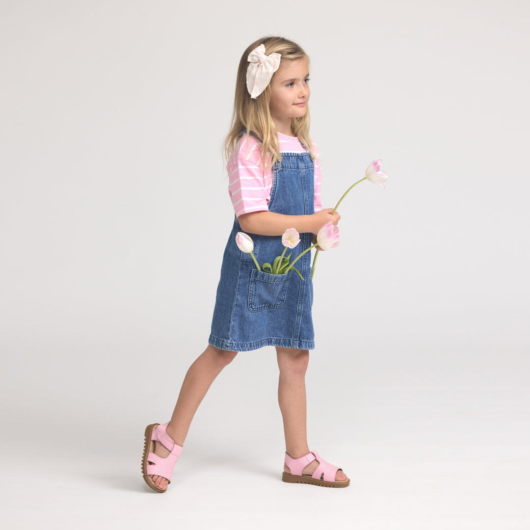 Pretty Brave Cleo Candy Picnic