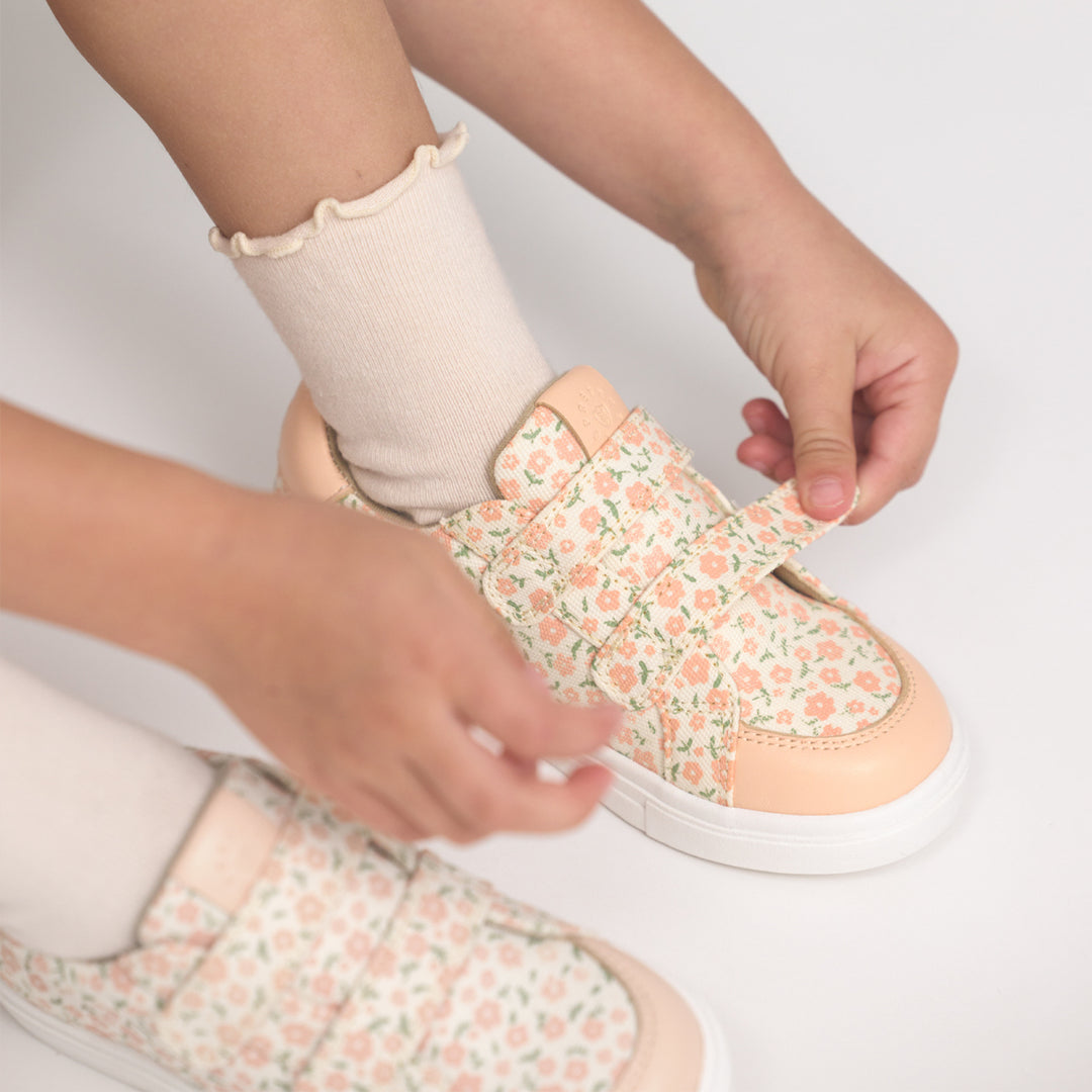 Pretty Brave Otto Canvas Peach Meadow
