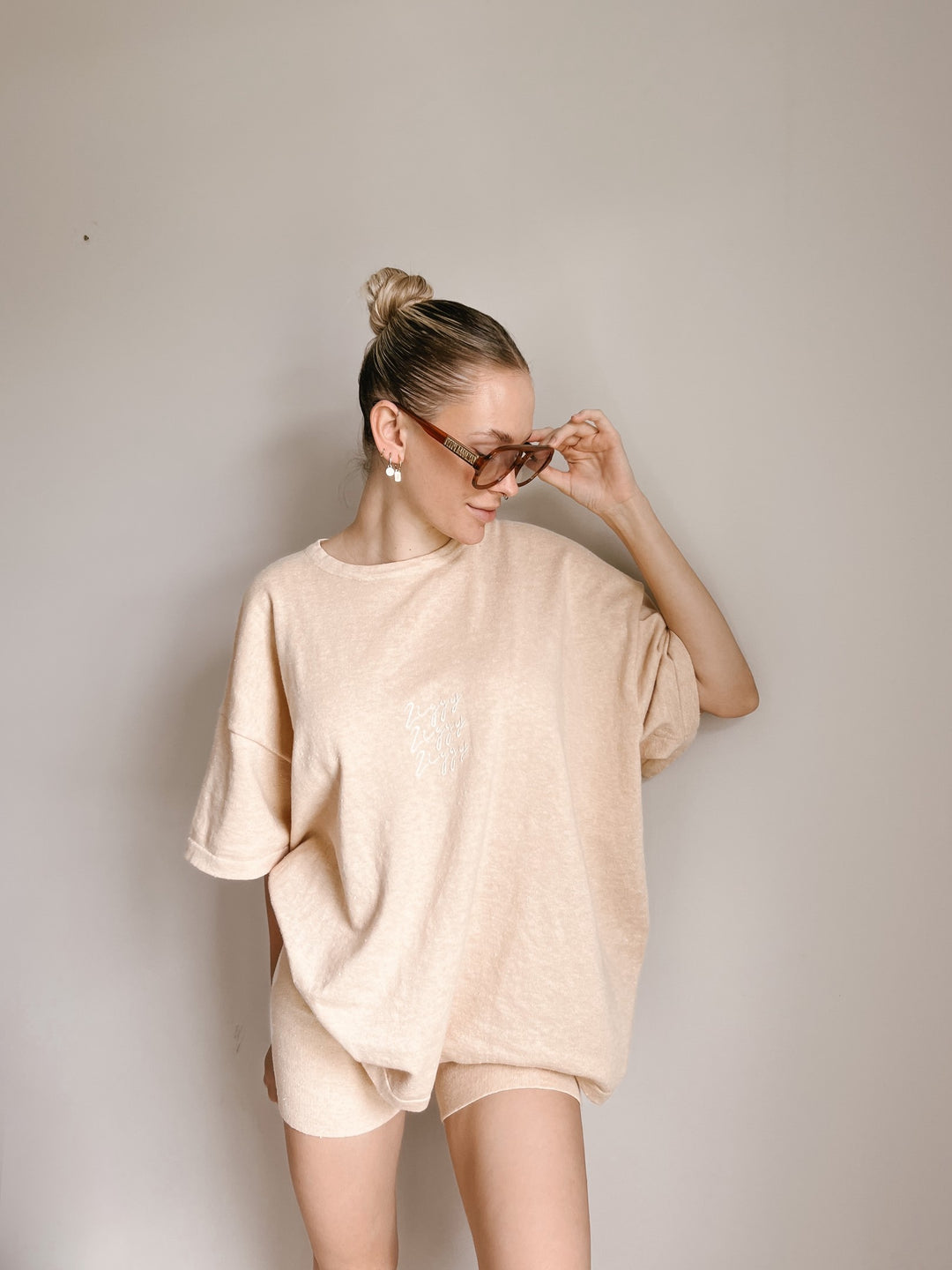 Ziggy Lou - Adult Signature Tee | Sand Fleck
