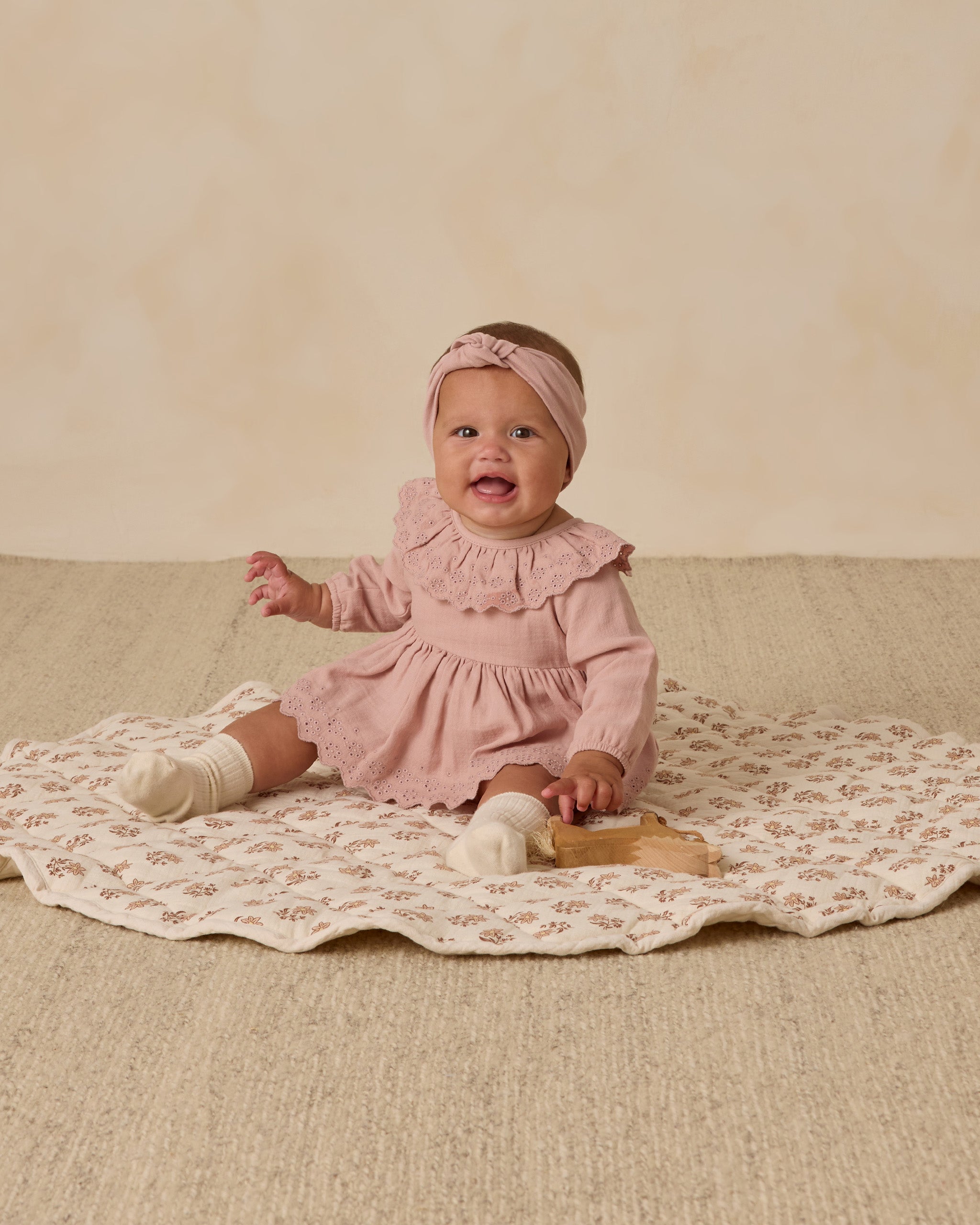 Quincy Mae Baby Play Mat - Daylily