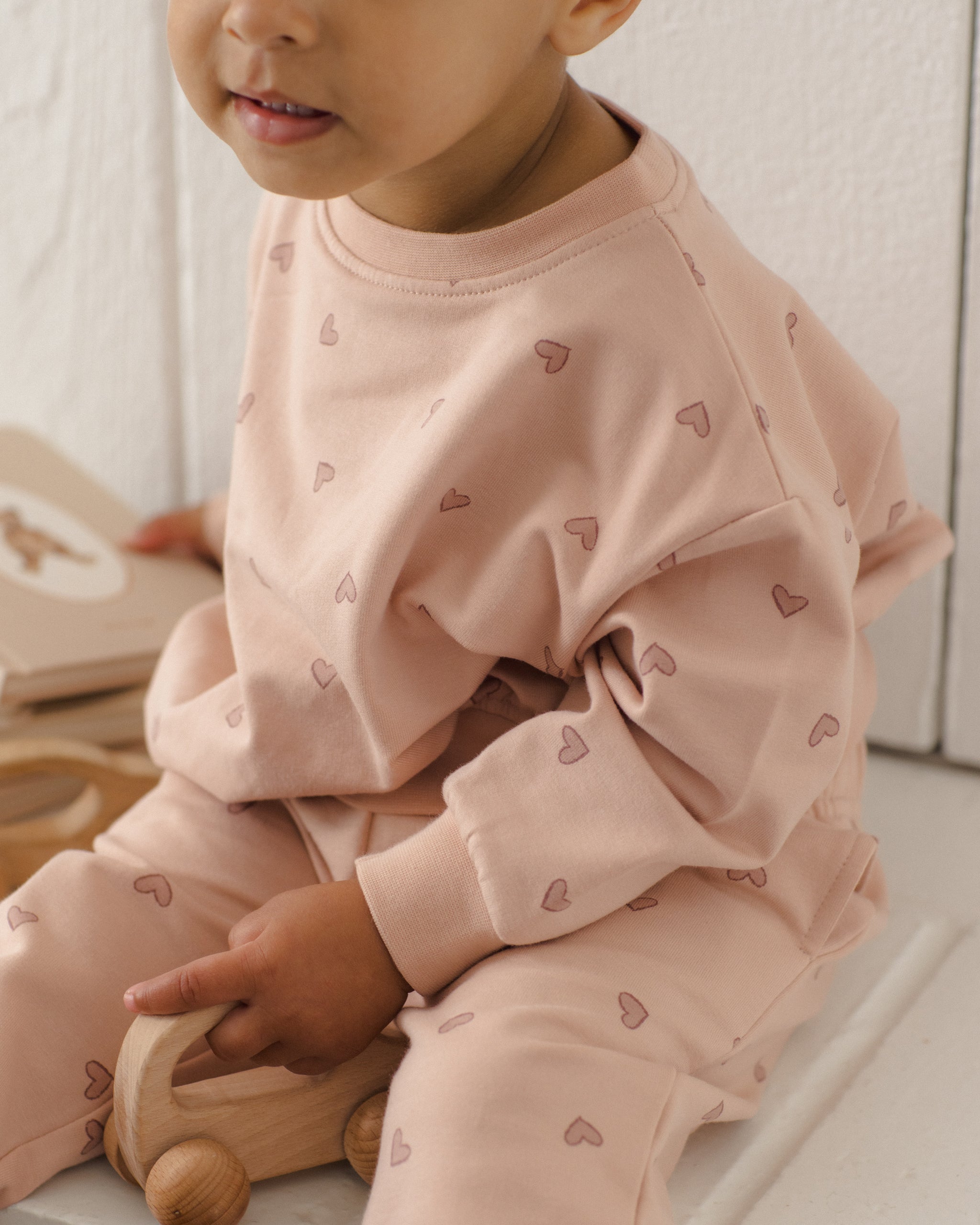PRE-ORDER - Relaxed Sweatshirt - Hearts