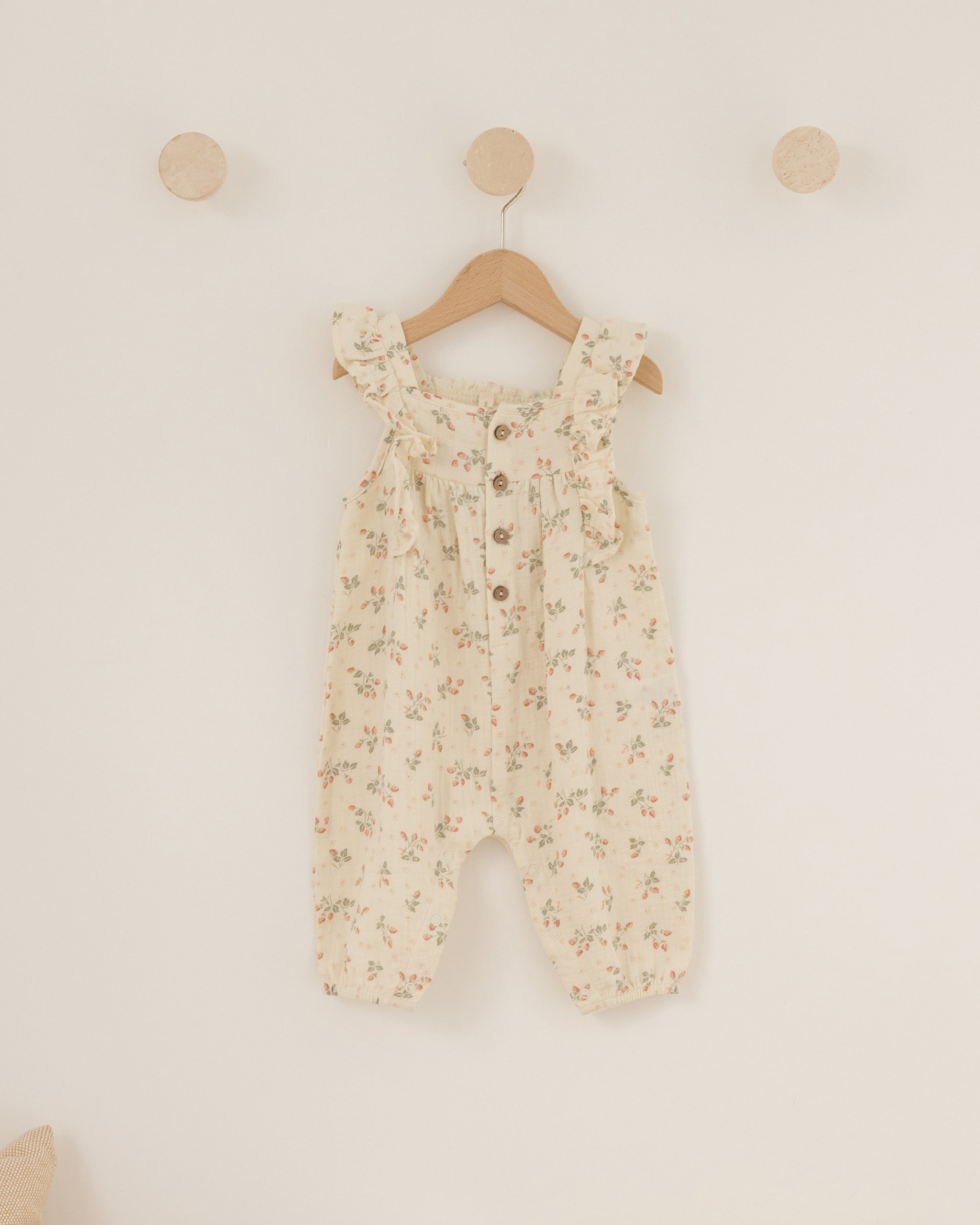 Quincy Mae Nova Romper - Strawberries