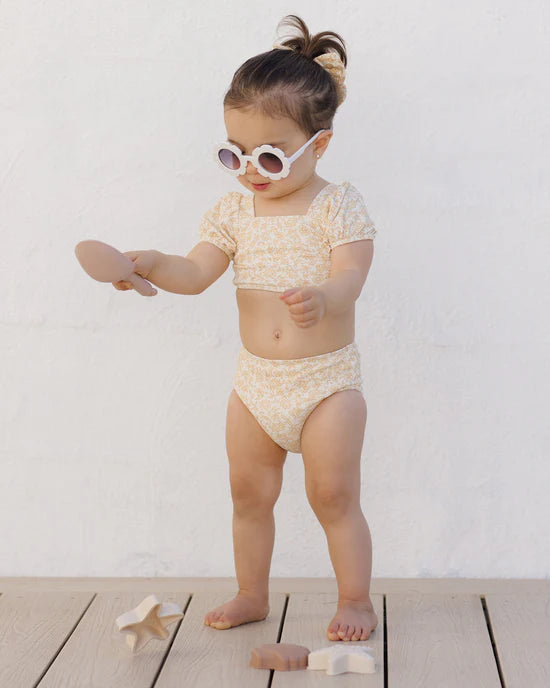 Quincy Mae Bow - Dahlia