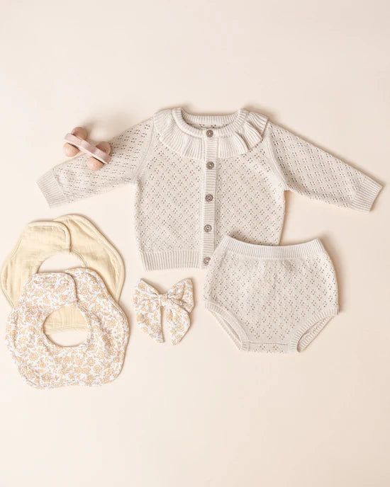 Quincy Mae Bow - Dahlia