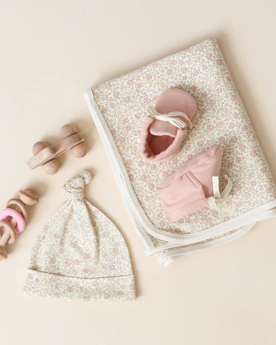 Quincy Mae Swaddle - Primrose
