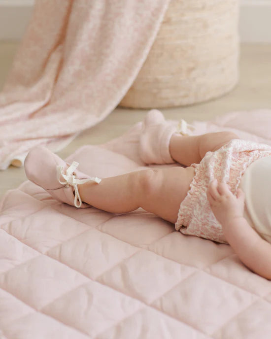 Quincy Mae Swaddle - Pink Blossom