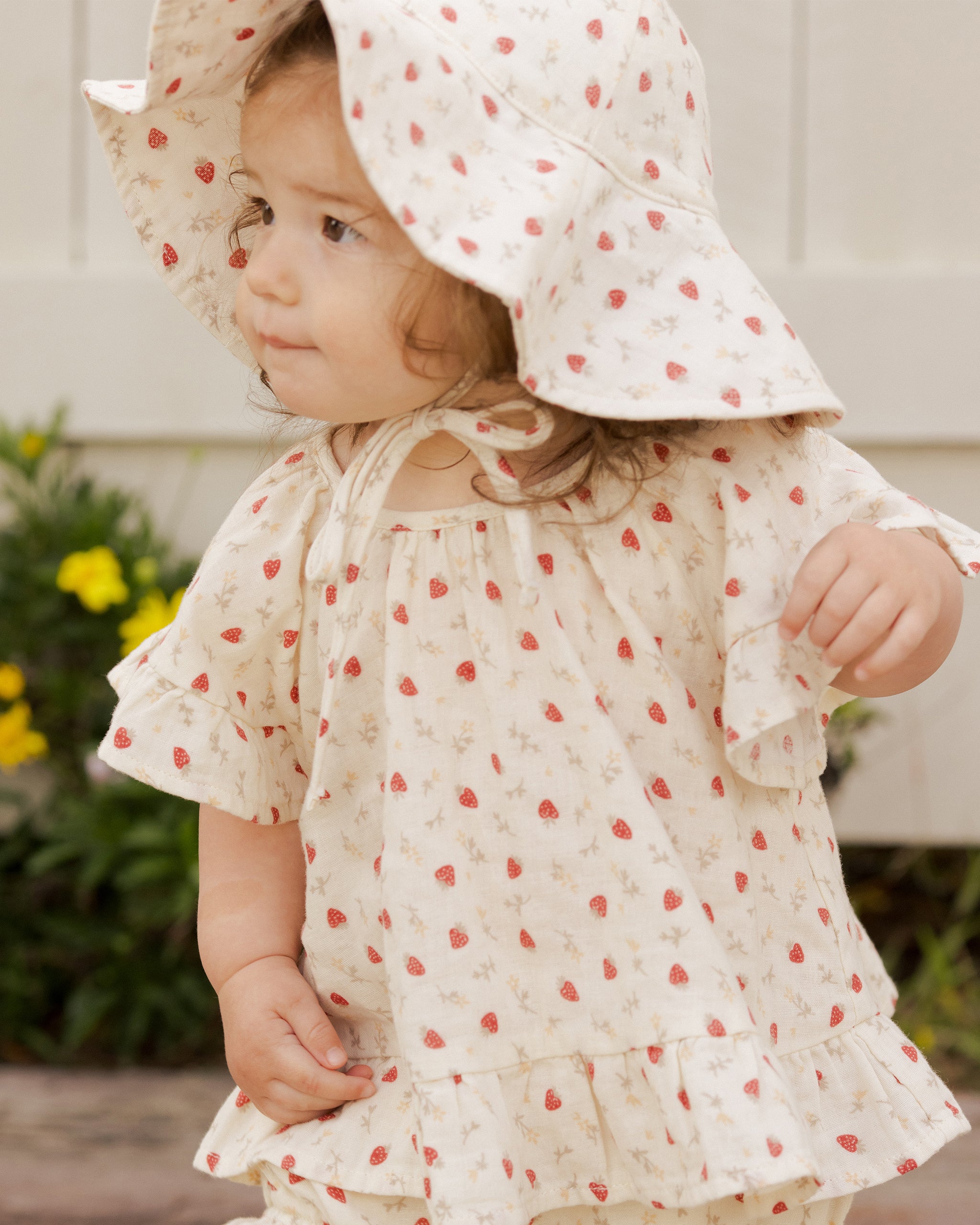 Rylee + Cru Floppy Sun Hat - Strawberry Fields