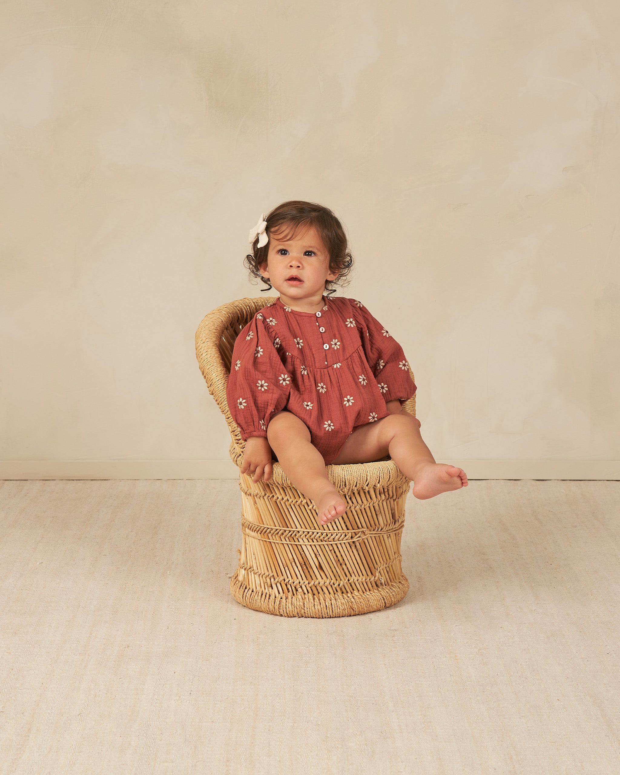 Gwen Romper - Embroidered Daisy