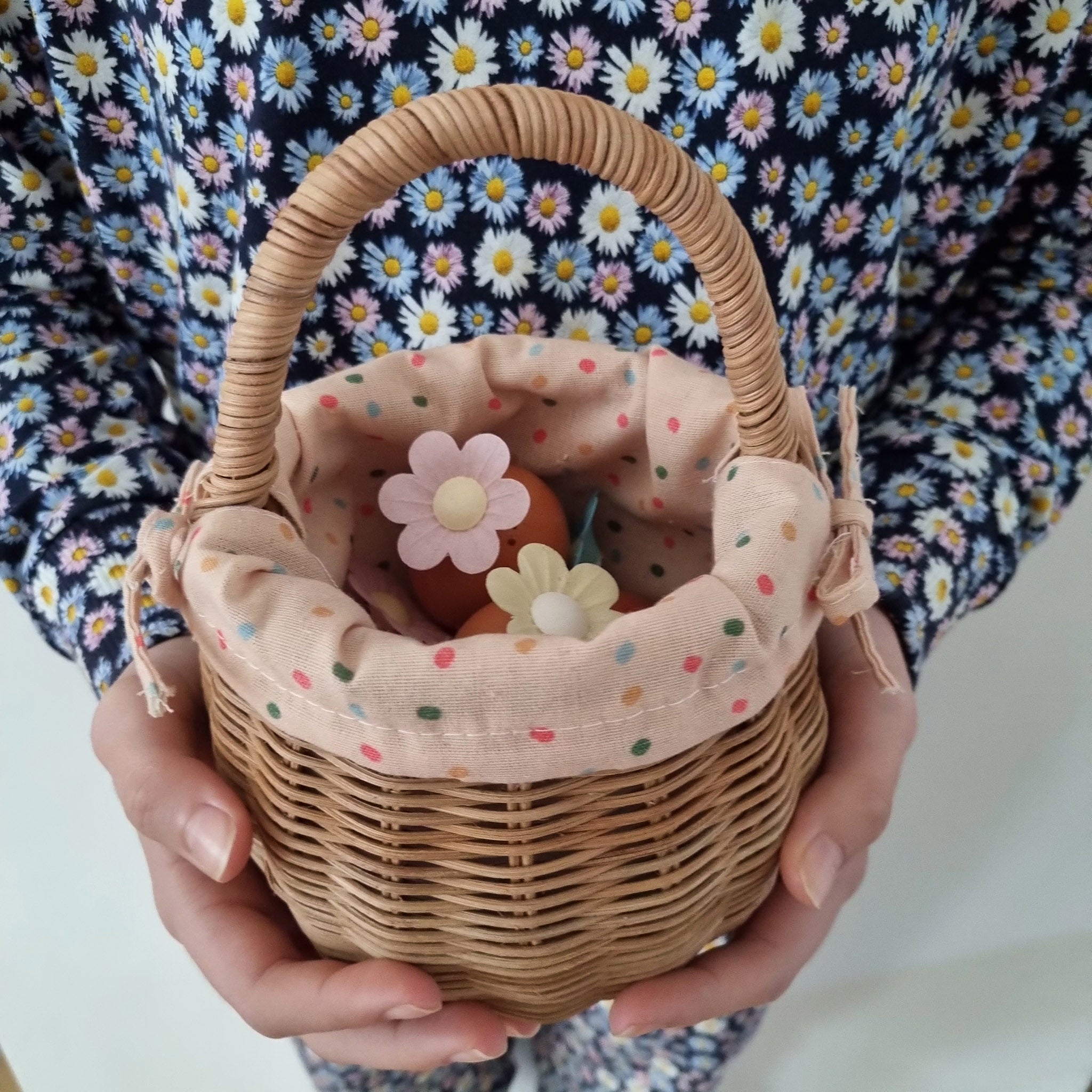 Rattan Berry Basket with Lining - Gumdrop