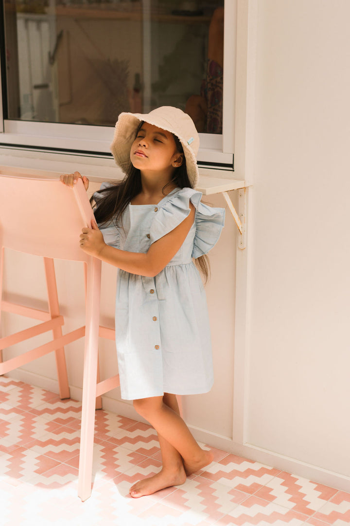 Acorn Vanilla Frayed Bucket Hat