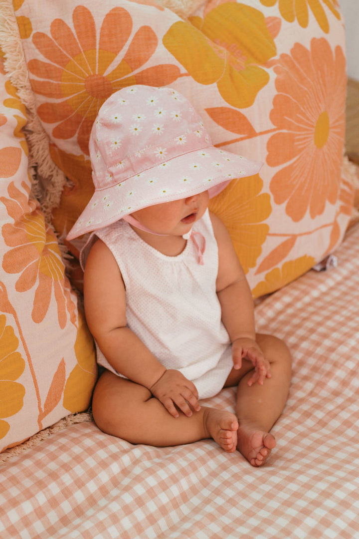 Acorn Daisy Fields Wide Brim Infant Hat