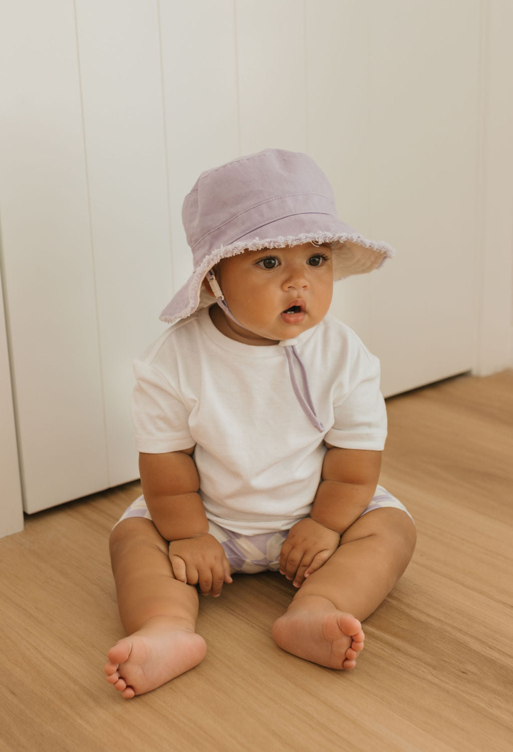 Acorn Lavender Frayed Bucket Hat