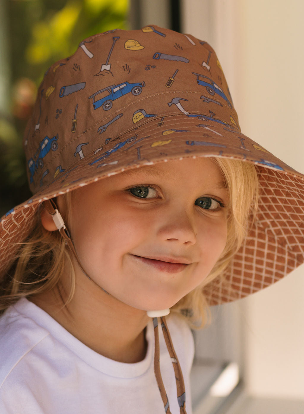 Acorn On The Tools Wide Brim Bucket Hat