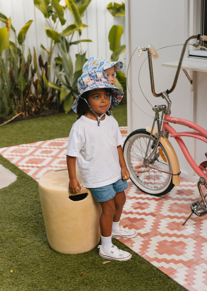 Acorn Seaside Wide Brim Bucket Hat