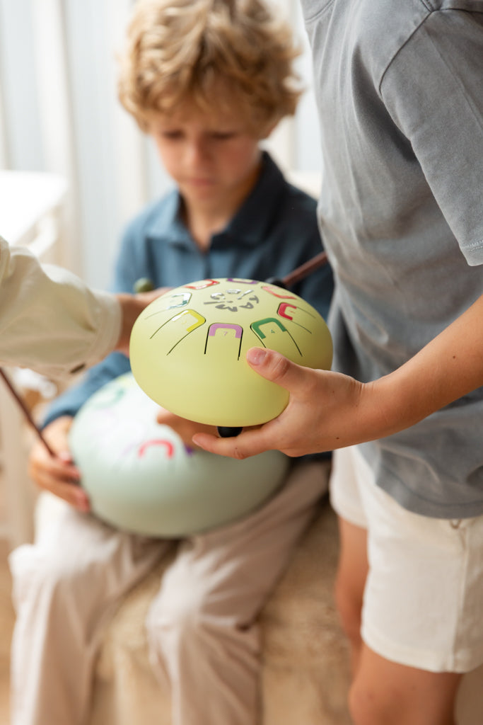 Baby Tambú - Mellow Yellow