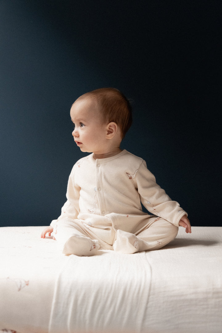 Nature Baby Stretch & Grow - Goose Lullaby Print