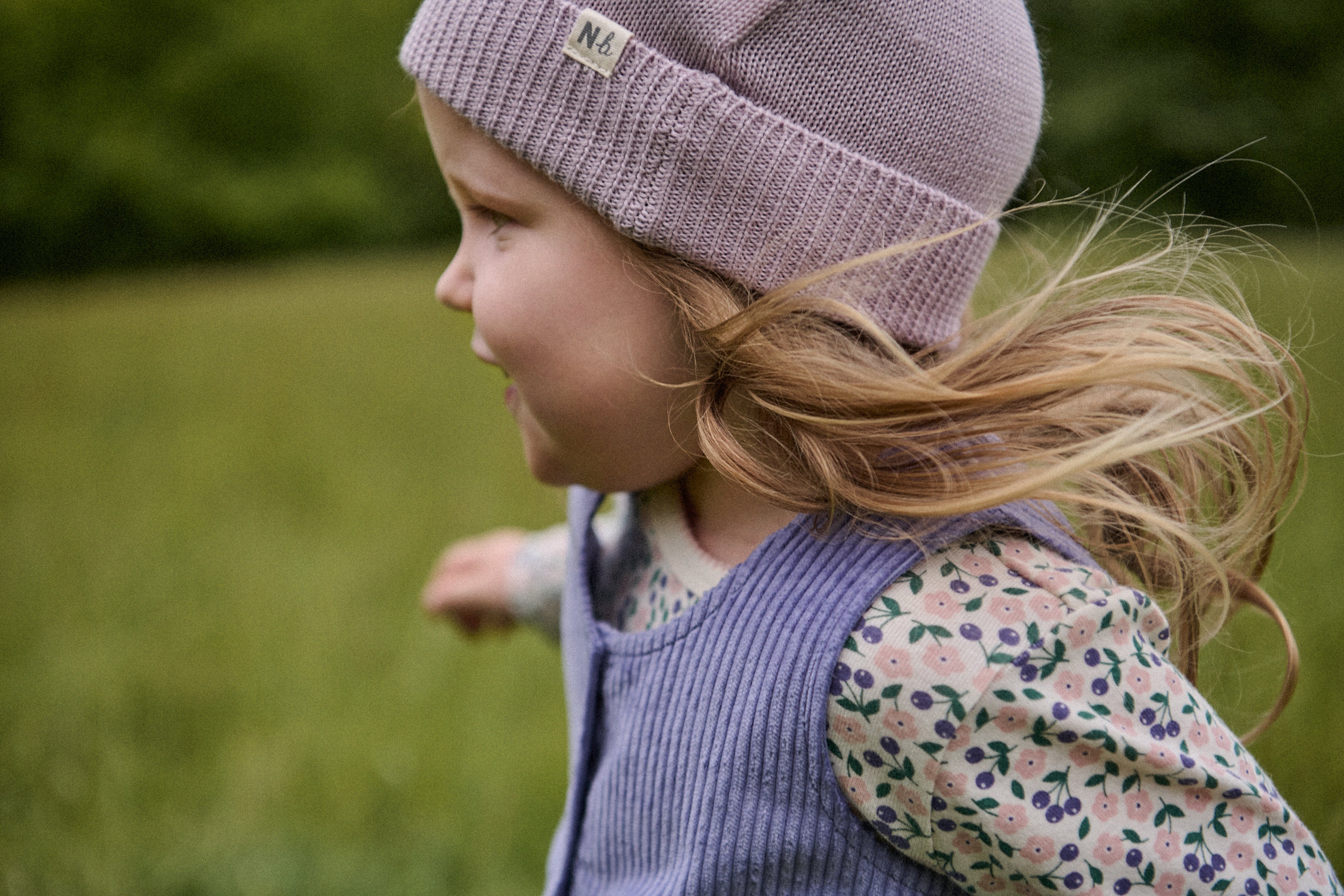 Alpine Pom Pom Beanie Lilac
