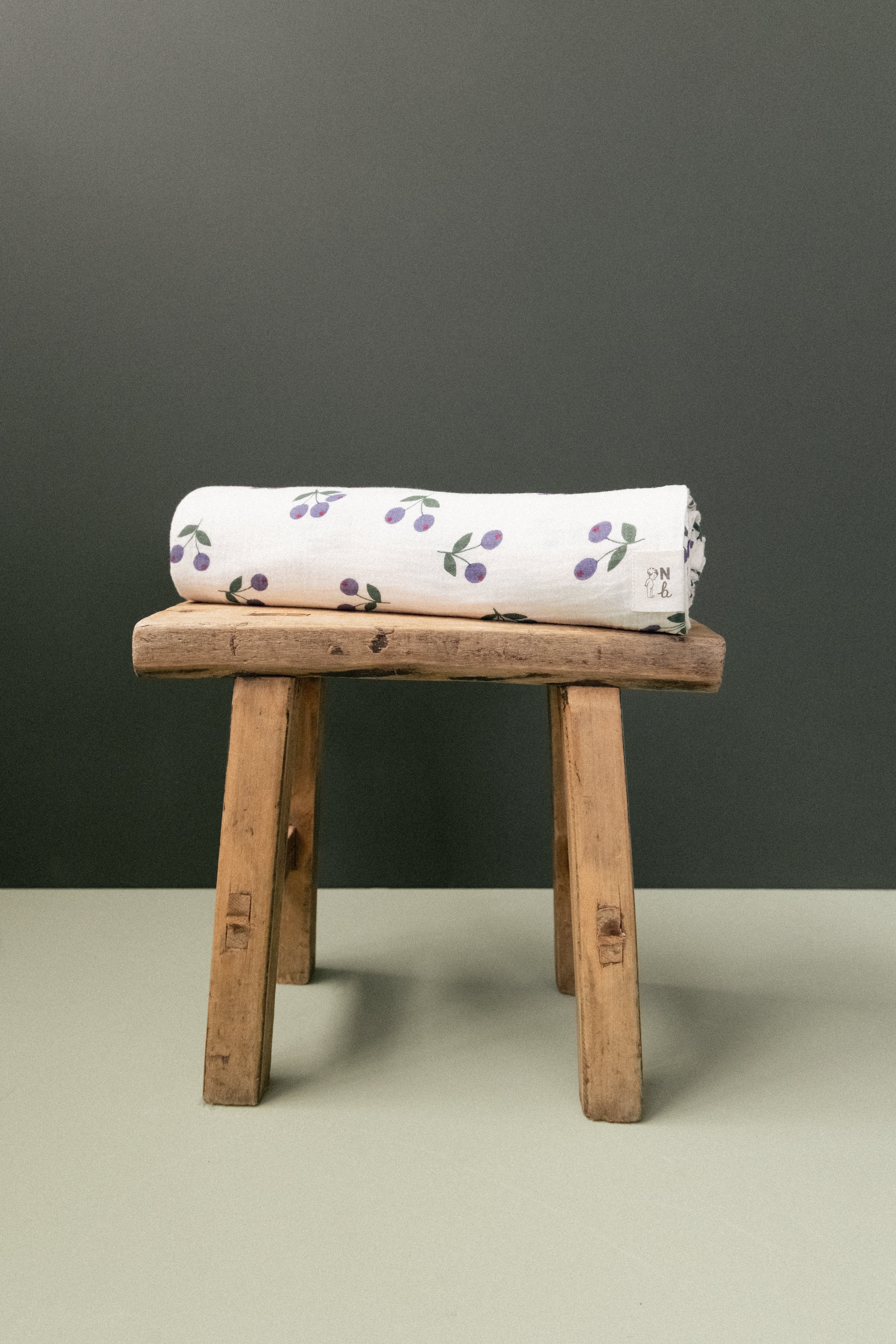 Muslin Wrap - Winter Berry Natural Print