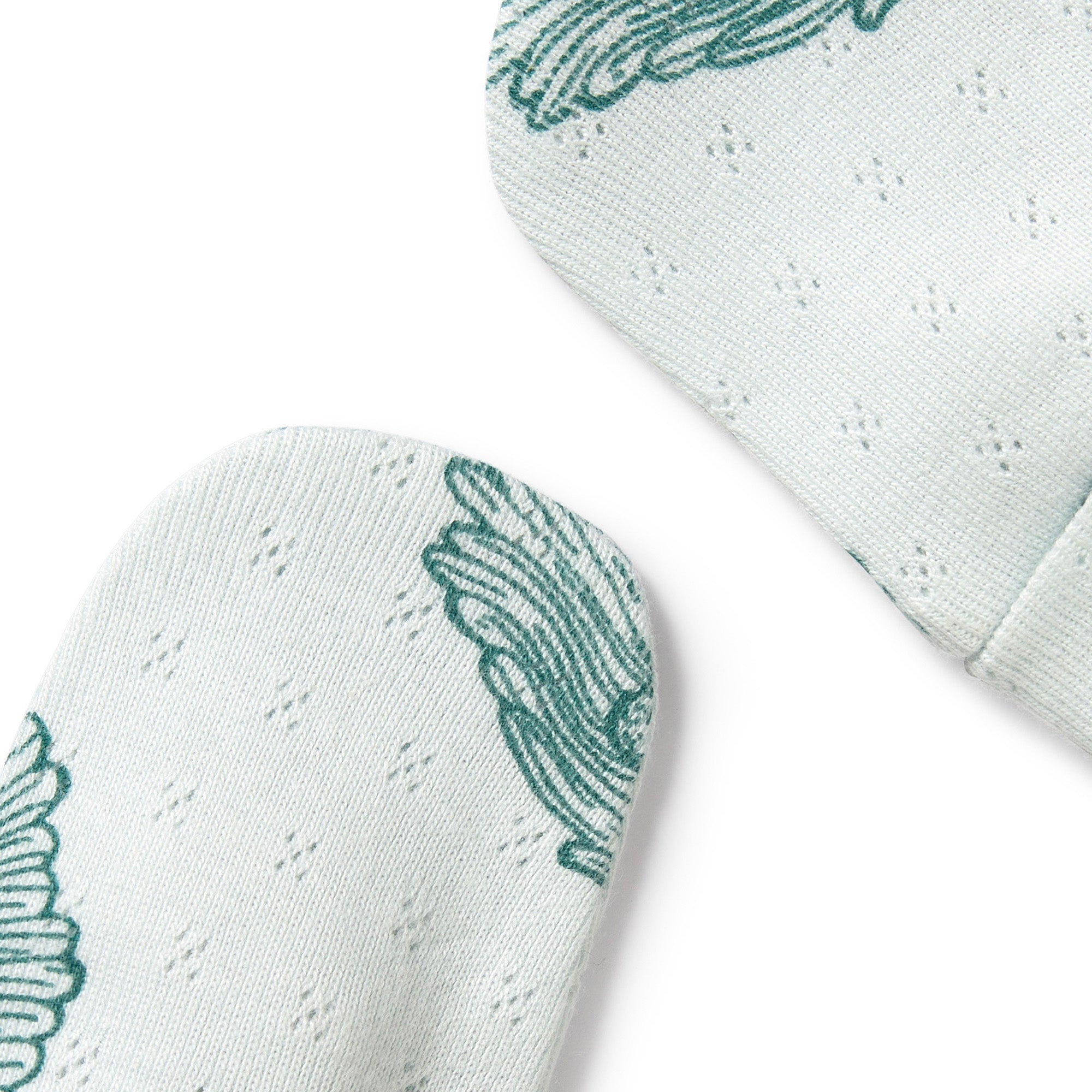 Wilson and Frenchy Little Lion Organic Pointelle Mittens