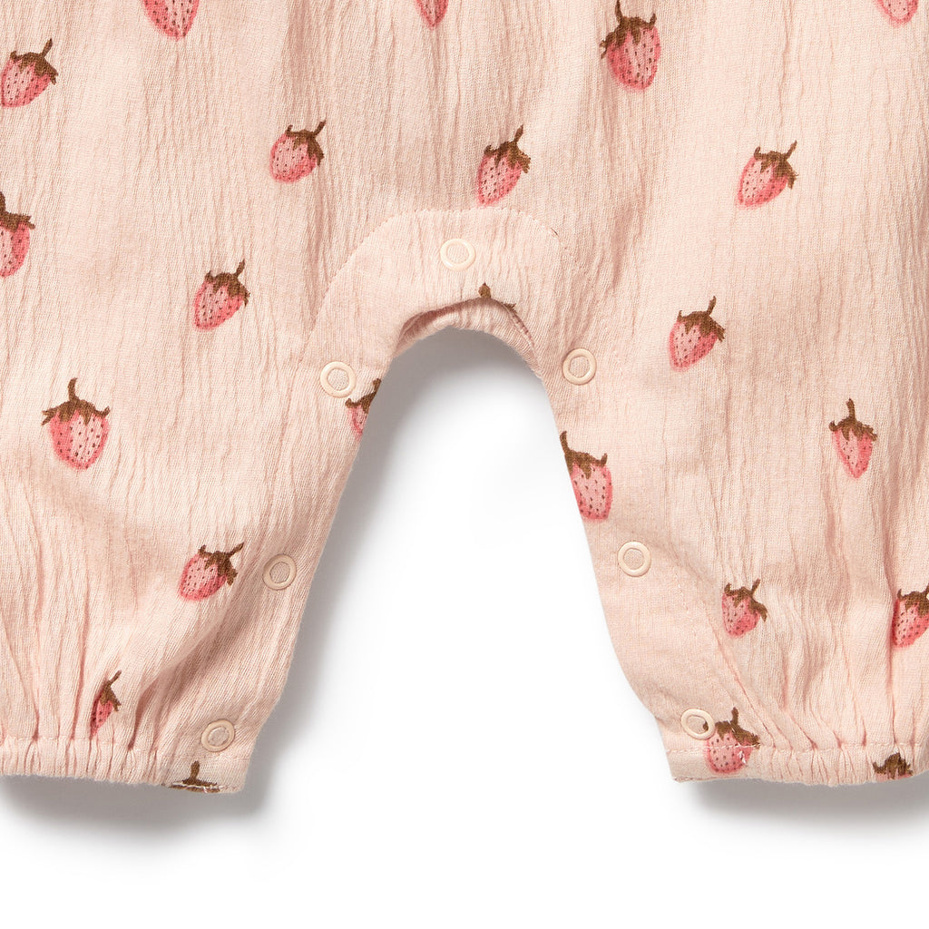 Wilson & Frenchy Organic Growsuit - Strawberry Kisses
