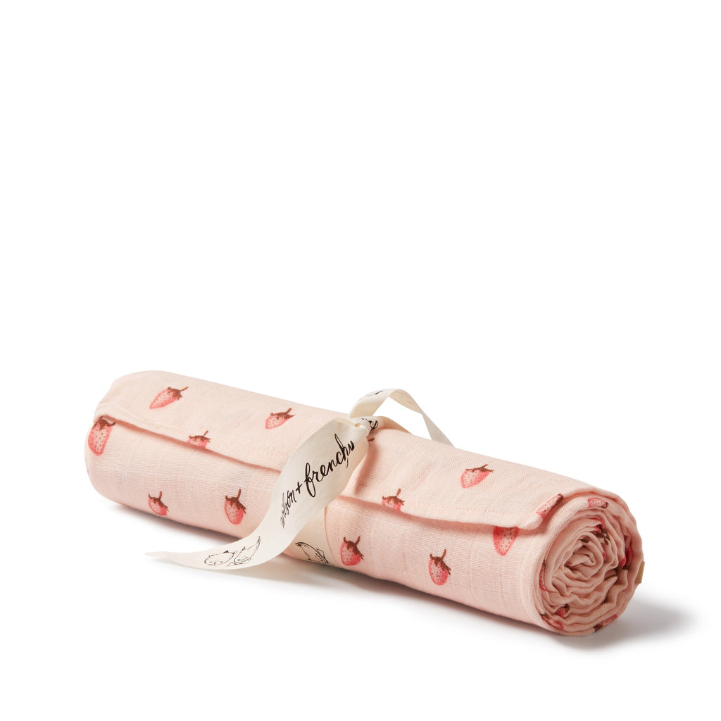 Organic Muslin - Strawberry Kisses