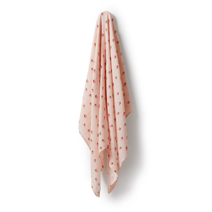 Wilson & Frenchy Organic Muslin - Strawberry Kisses