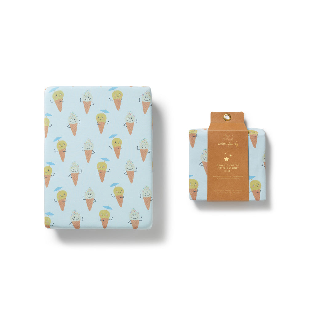 Organic Bassinet Sheet - Frosty Friends