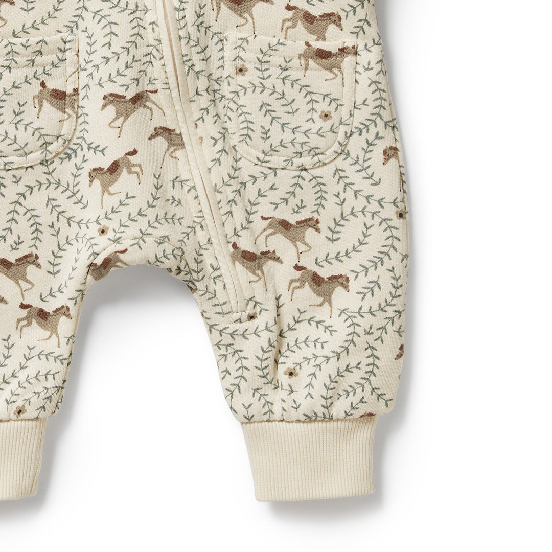 Wilson & Frenchy - Trixie Horse Organic Terry Growsuit
