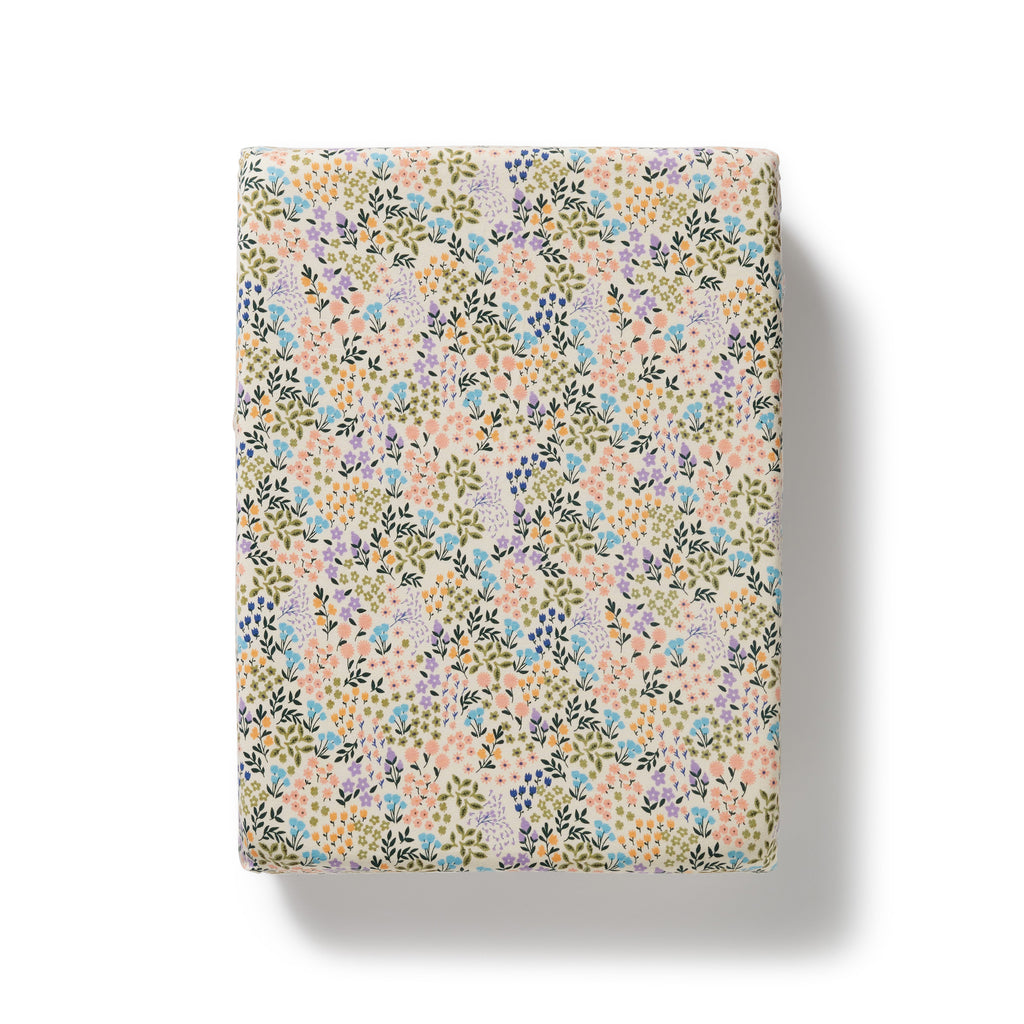 Wilson & Frenchy - Tiny Bloom Organic Bassinet Sheet