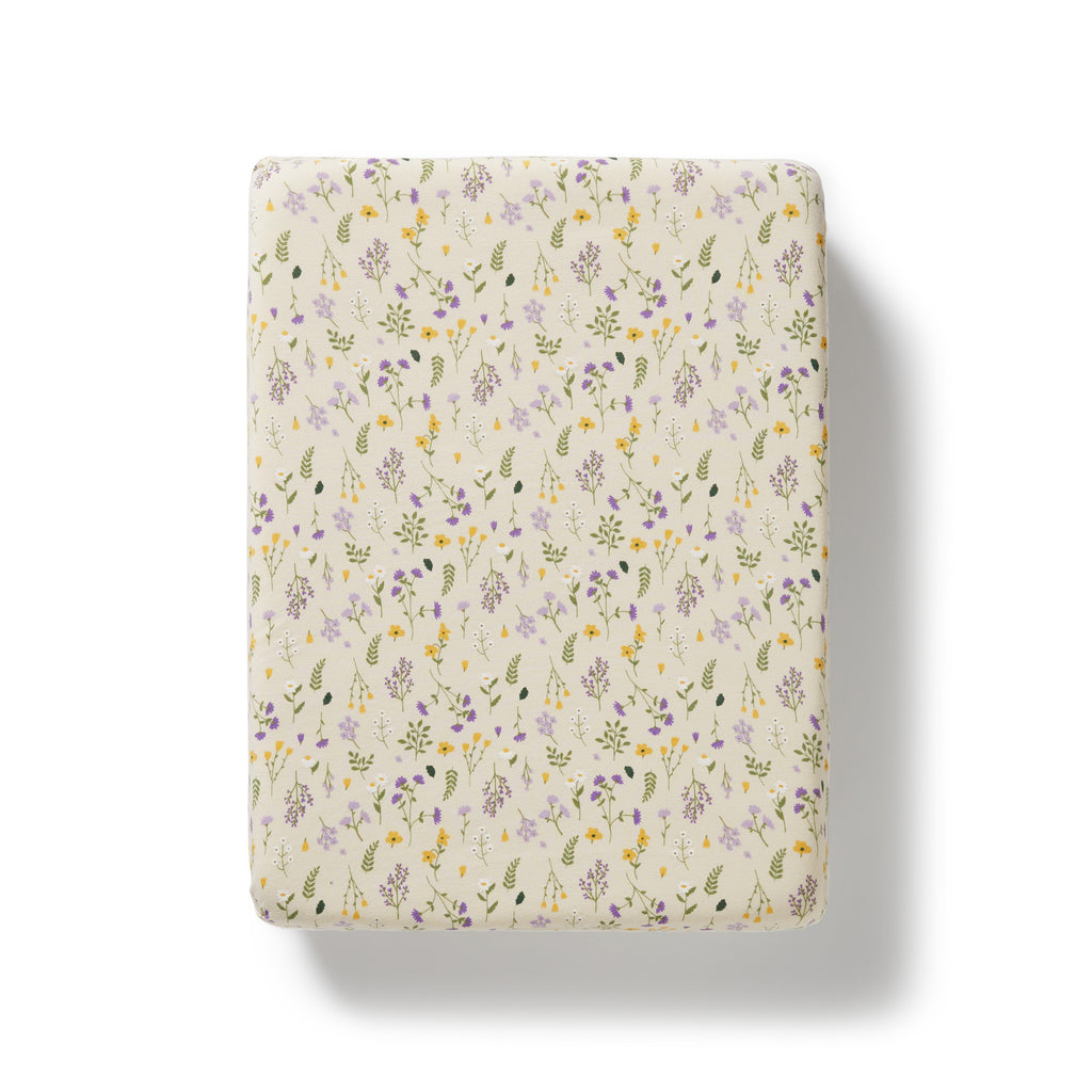 Wilson & Frenchy - Bella Floral Organic Bassinet Sheet