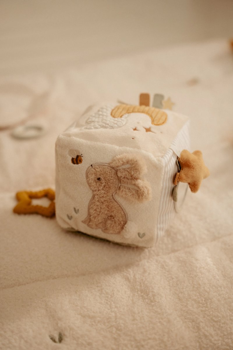 Soft Goose Activity Cube