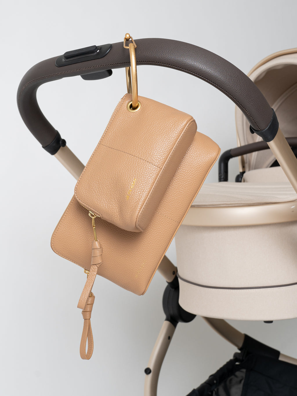 Luxe Medium Pouch - Latte