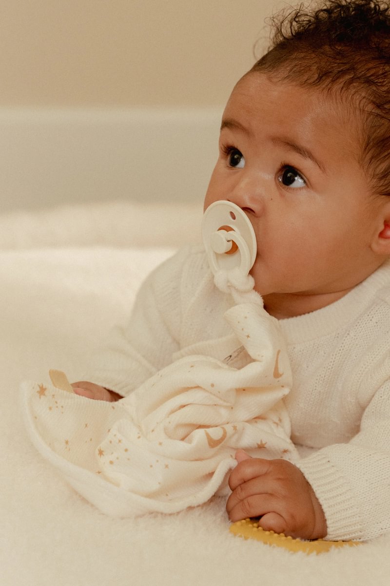 Goose Cuddle Cloth W/ Teether