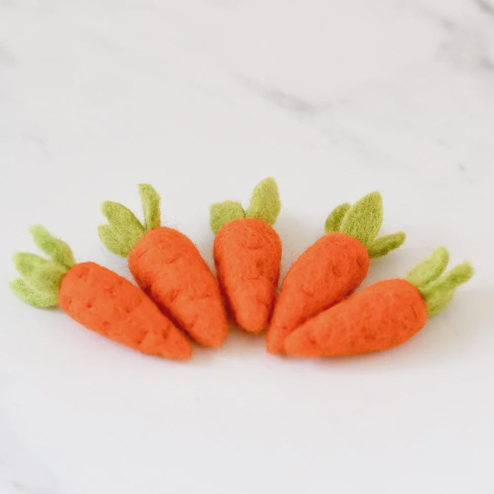Felt Carrots - 5 Orange Carrots