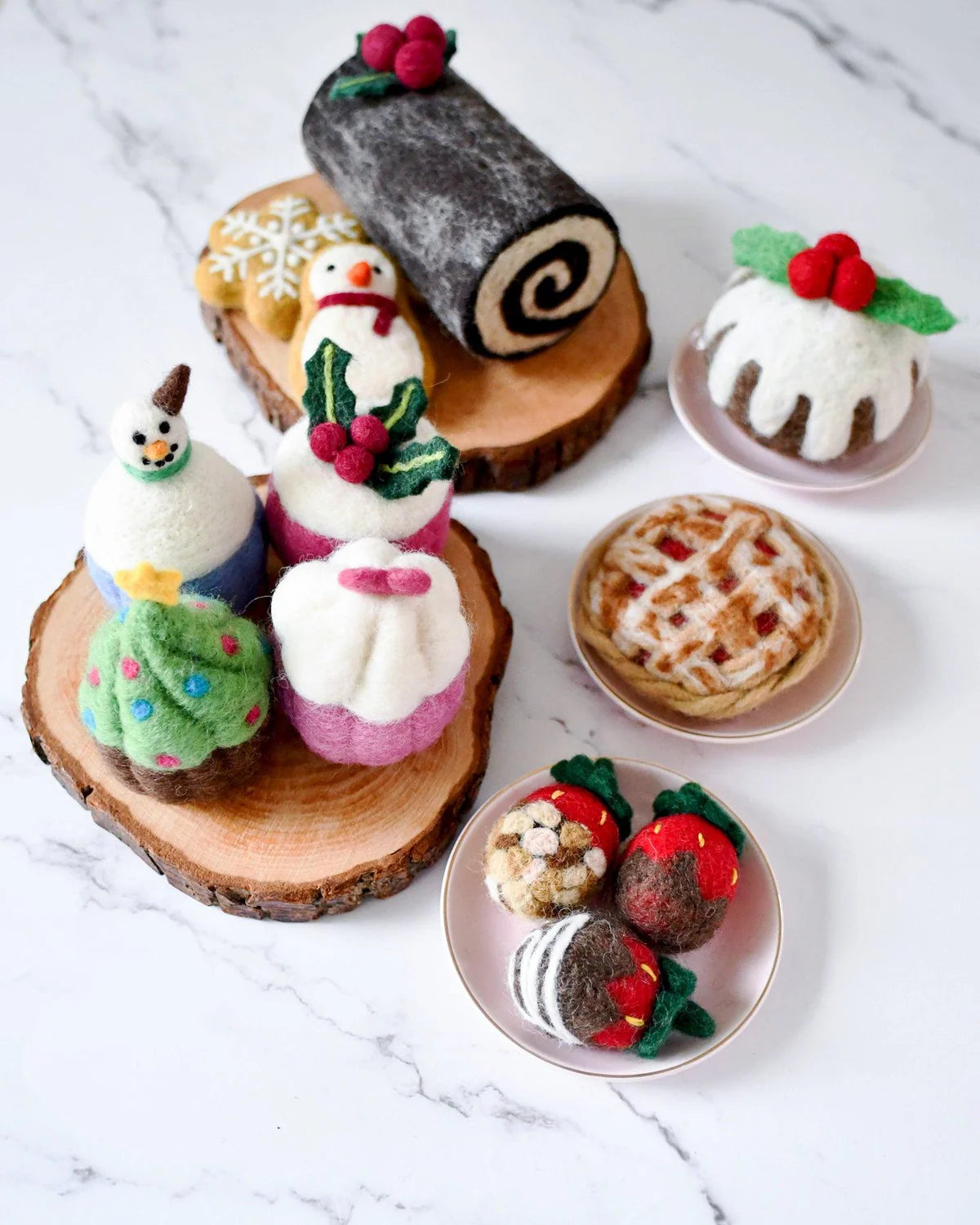 Tara Treasures Felt Christmas Pudding - Round